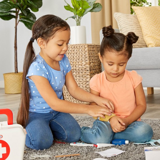Little Tikes Toys ♥ First Aid Kit